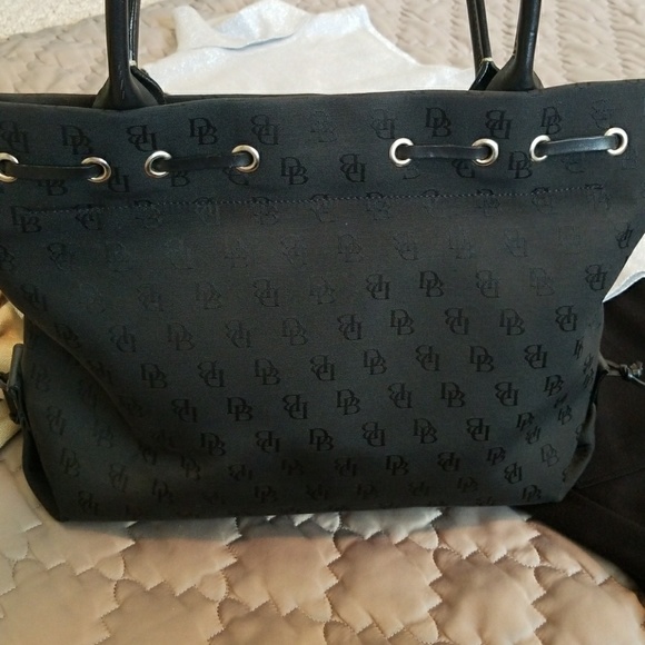 Authentic Dooney & Bourke vintage tote - Picture 7 of 8